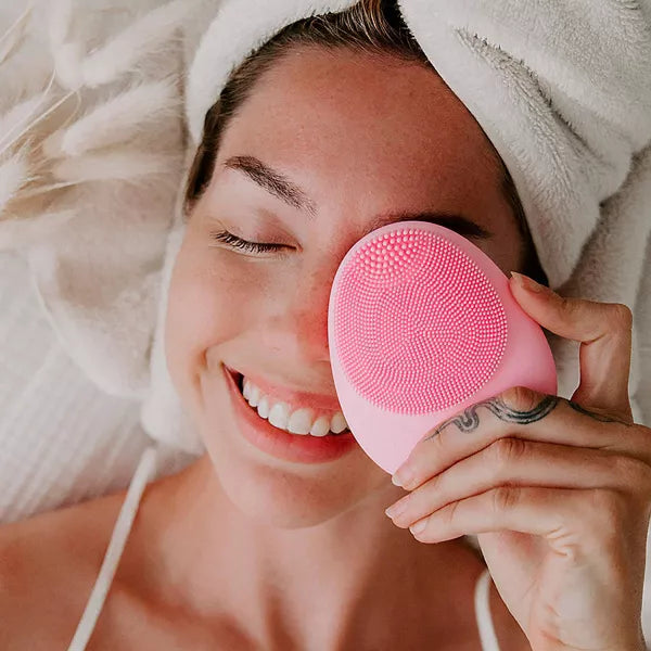 Brosse nettoyante pour le visage